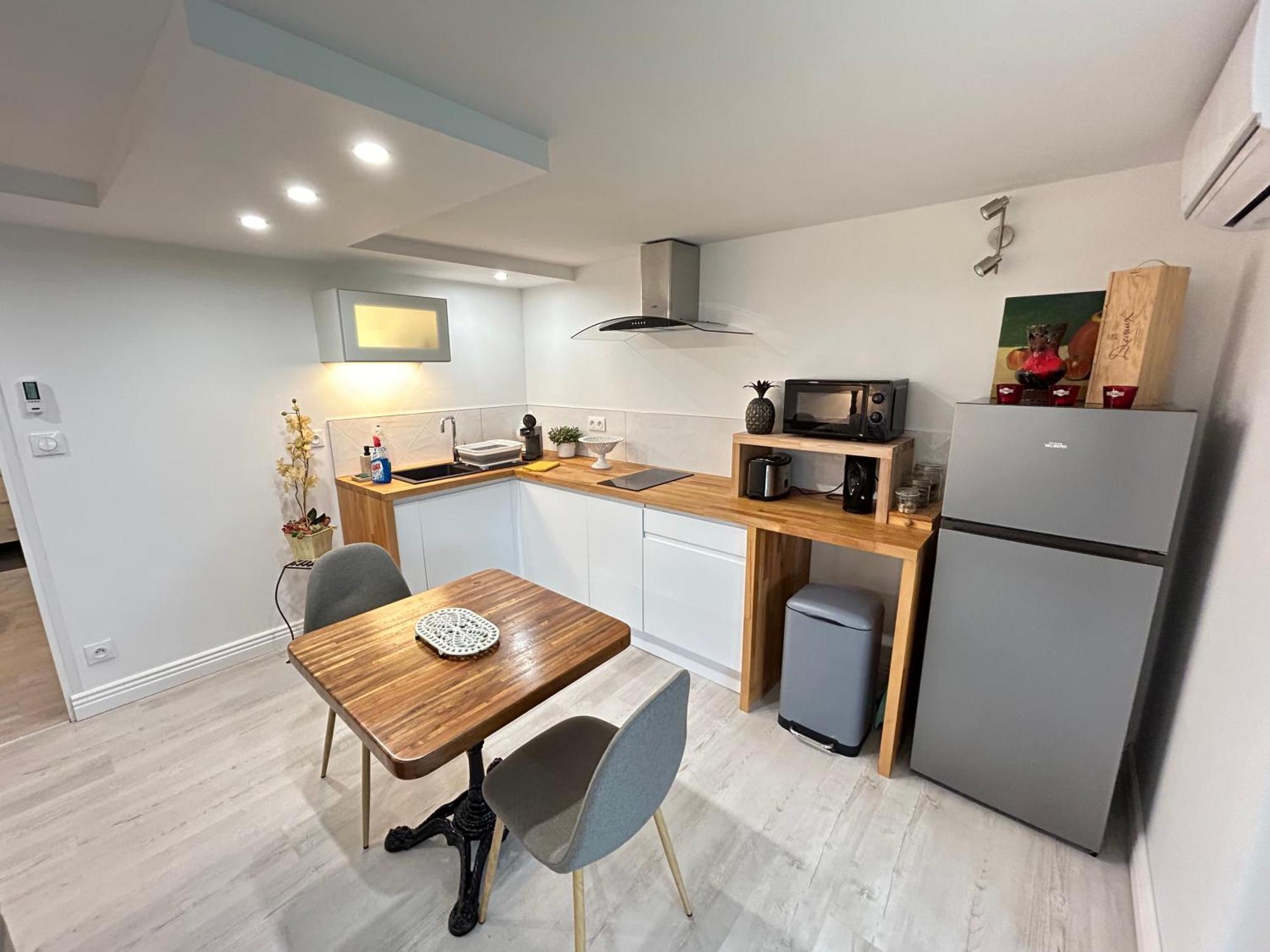 Appart-One Terrasse Jacuzzi Parking Каркассонн Екстер'єр фото