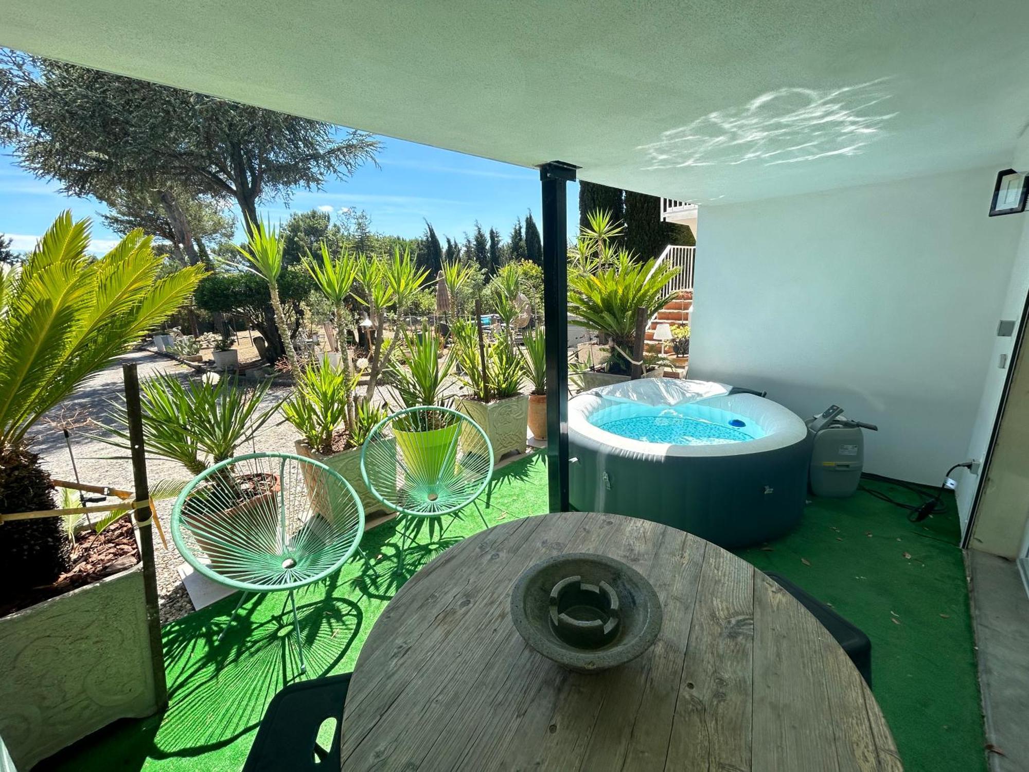 Appart-One Terrasse Jacuzzi Parking Каркассонн Екстер'єр фото